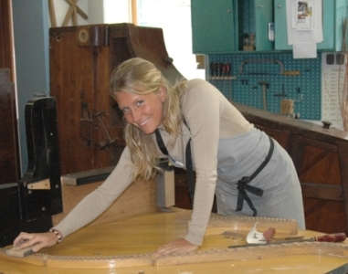 Gloria L&uuml;rzer: Klaviermacherin aus Wien / constructeur de piano &agrave; Paris